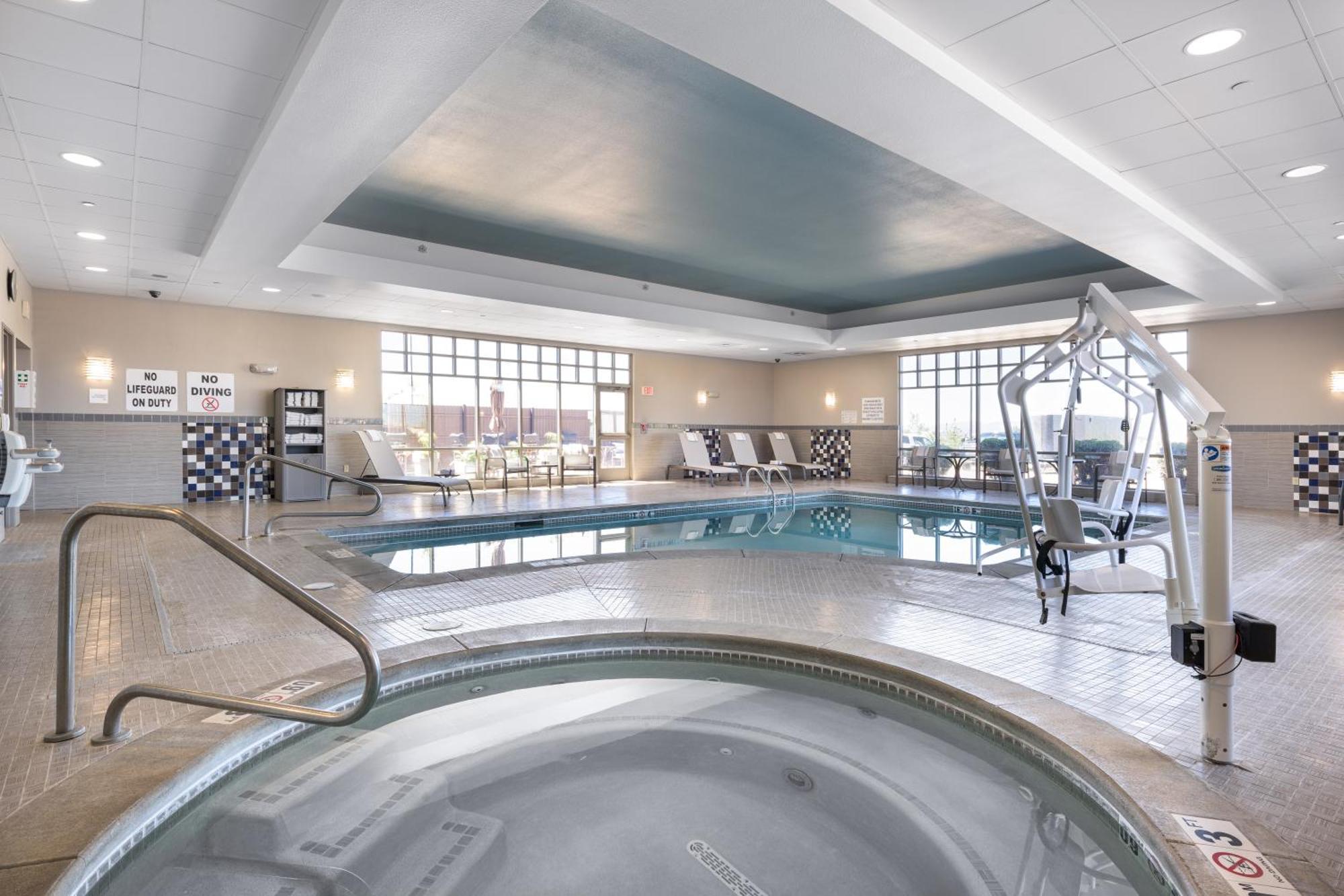 Holiday Inn Express Belgrade-Bozeman Area By Ihg Dış mekan fotoğraf
