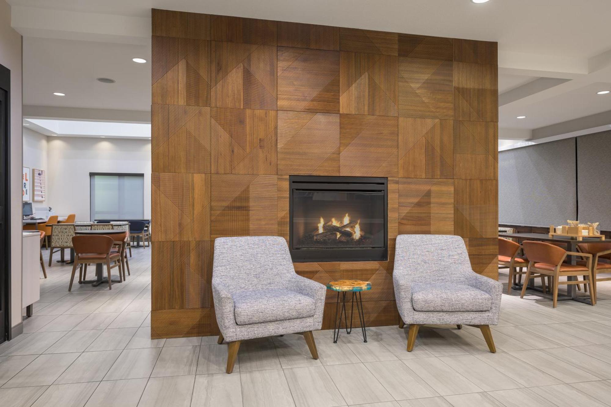 Holiday Inn Express Belgrade-Bozeman Area By Ihg Dış mekan fotoğraf